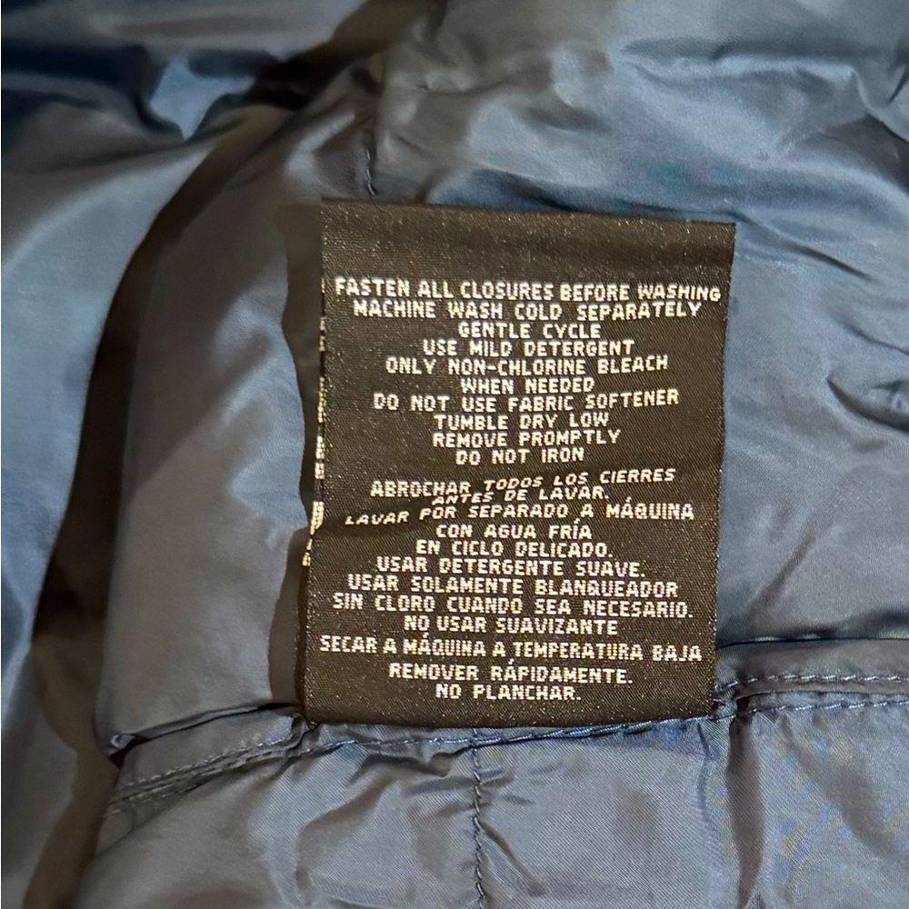 NWT Women’s Lightweight Poly-fill Packable Hooded Jacket.  Moonlit Ocean. Medium - Picture 11 of 11
